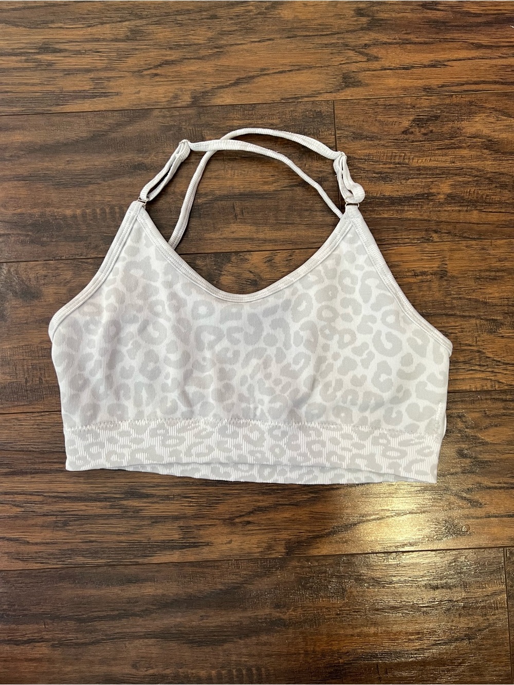 SHEIN Light Gray Leopard-Print Sports Bralette